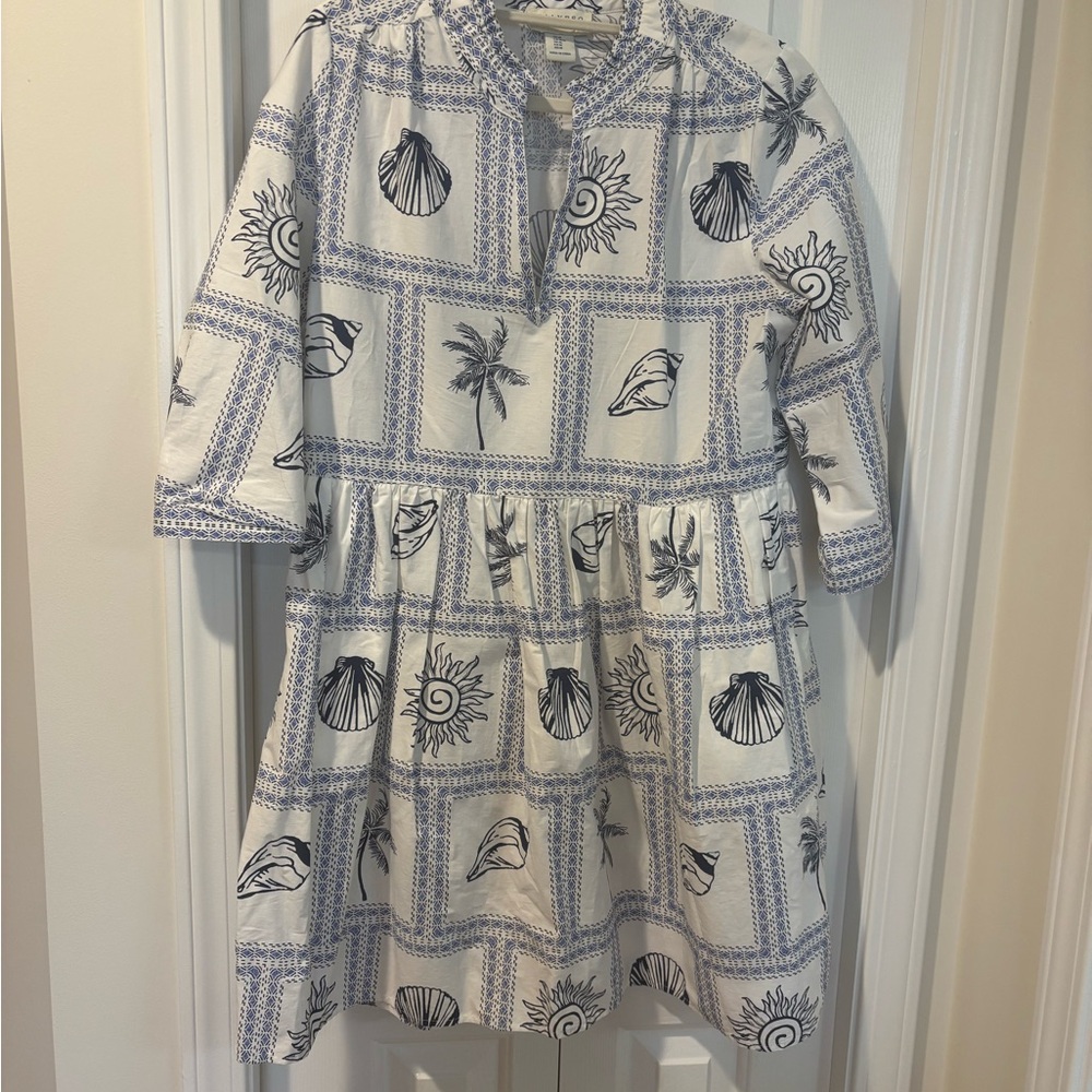 Ladies White and Blue Beach Patterned Dress